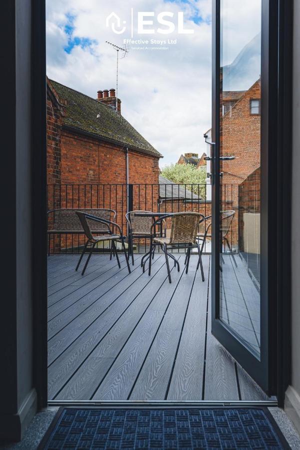 Comfy Modern 2 Bedroom Duplex Apartment With Sun Terrace Shrewsbury Luaran gambar